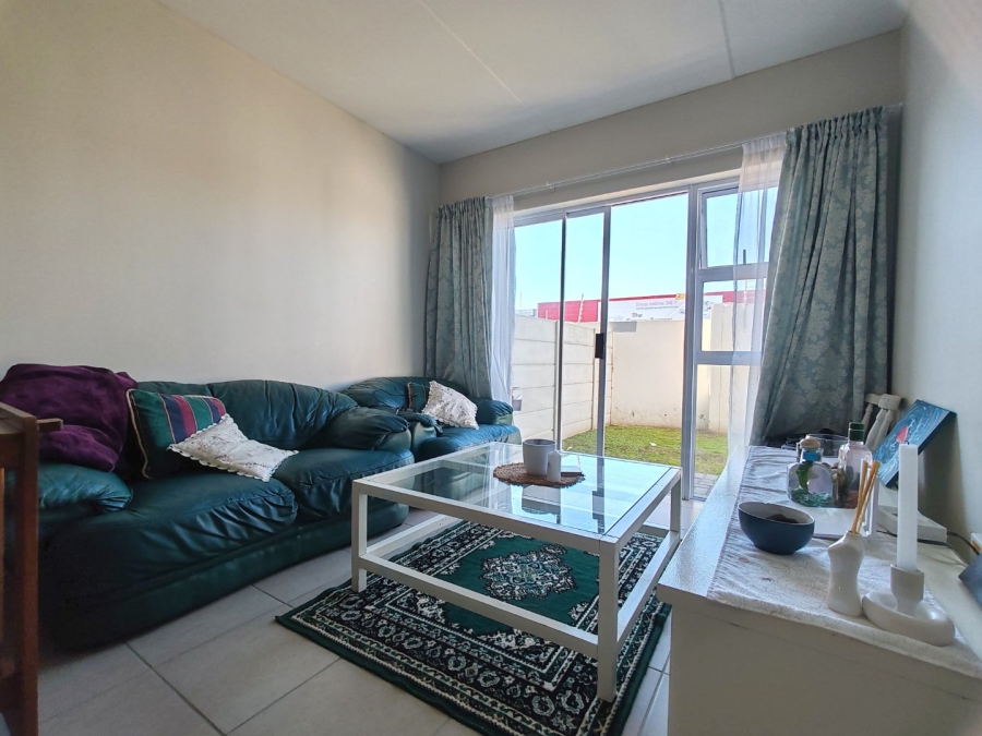2 Bedroom Property for Sale in Fairview Eastern Cape
